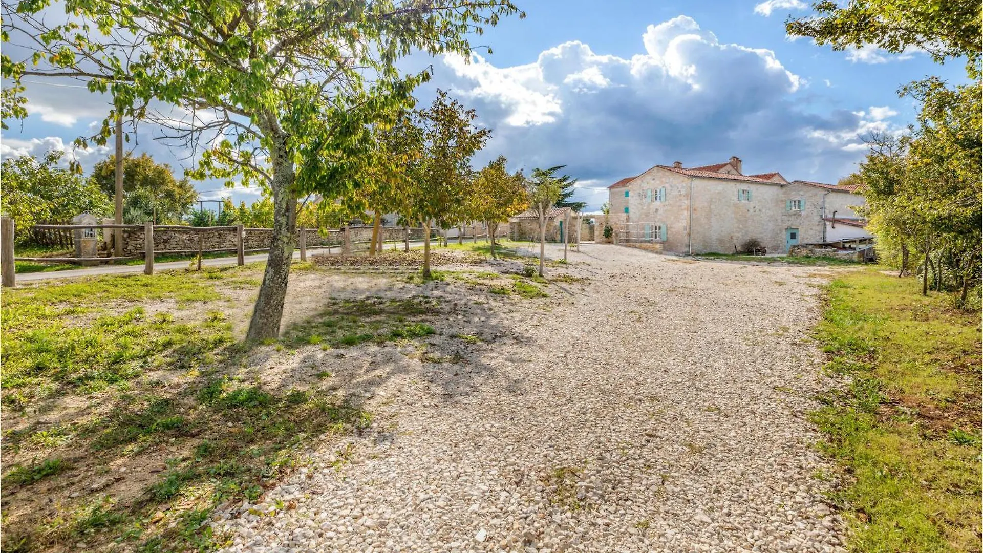 Awesome Apartment In Žminj